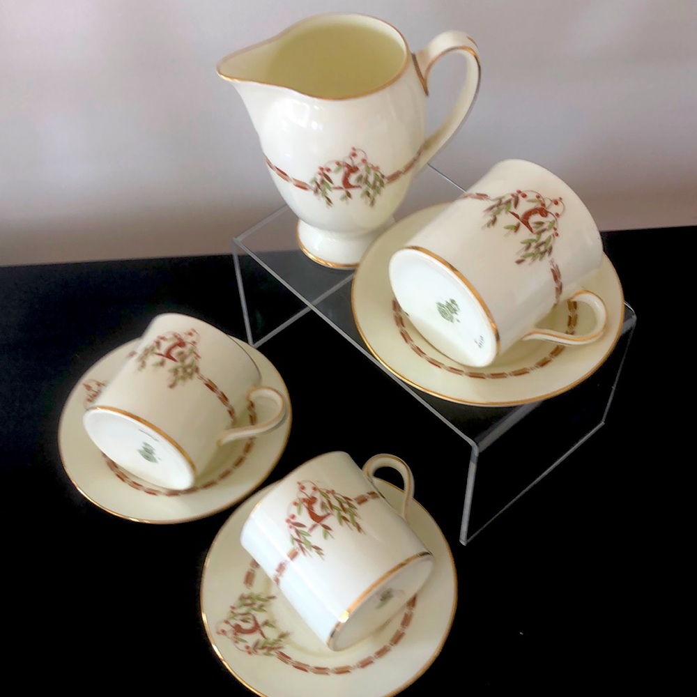Art Deco Set by Royal Doulton